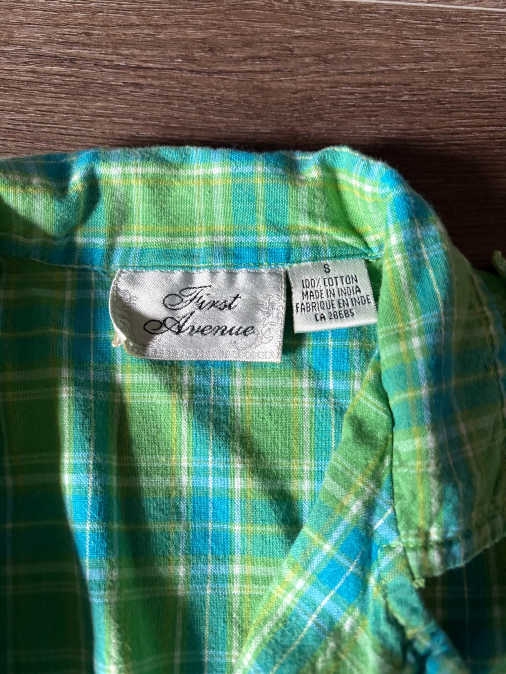 Green and Blue Plaid Button-Up Top - Picture 2 of 3